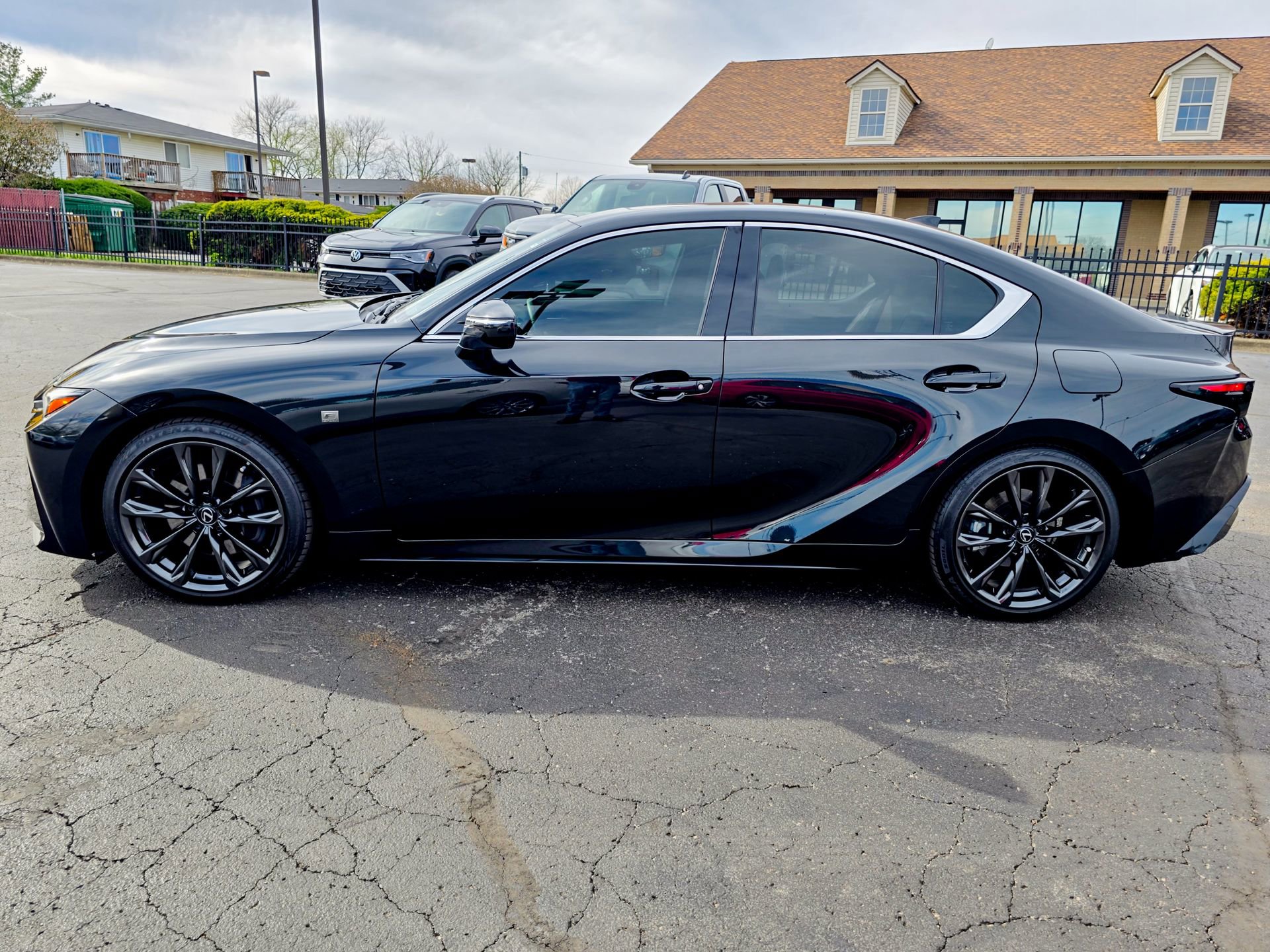 Used 2025 Lexus IS 350 F Sport image 11
