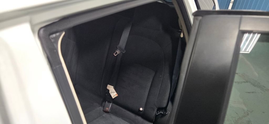 Used 2015 Nissan Rogue S w/ Convenience Package image 13