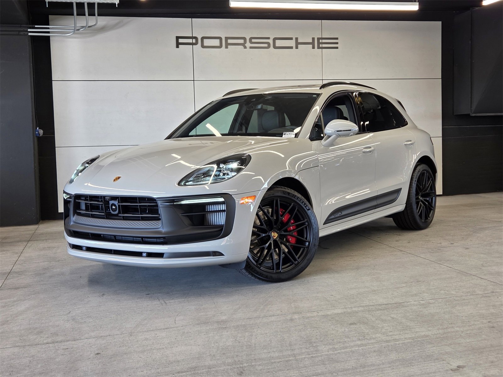 Used 2025 Porsche Macan GTS