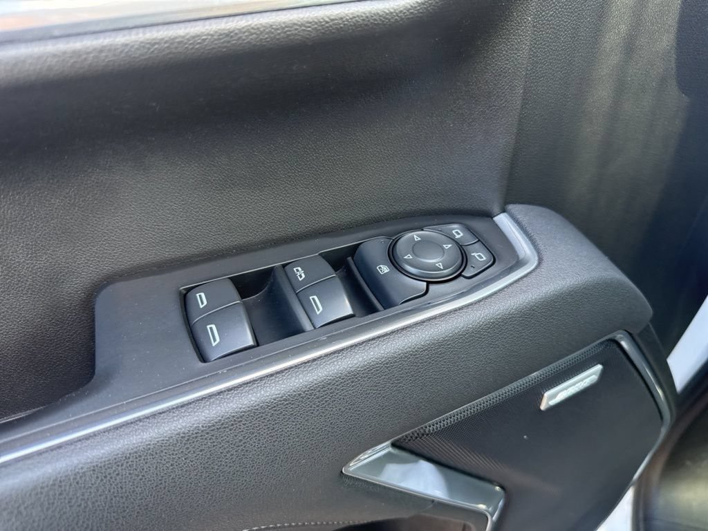 Used 2025 Chevrolet Silverado 1500 RST w/ Convenience Package II AWD/4WD image 23