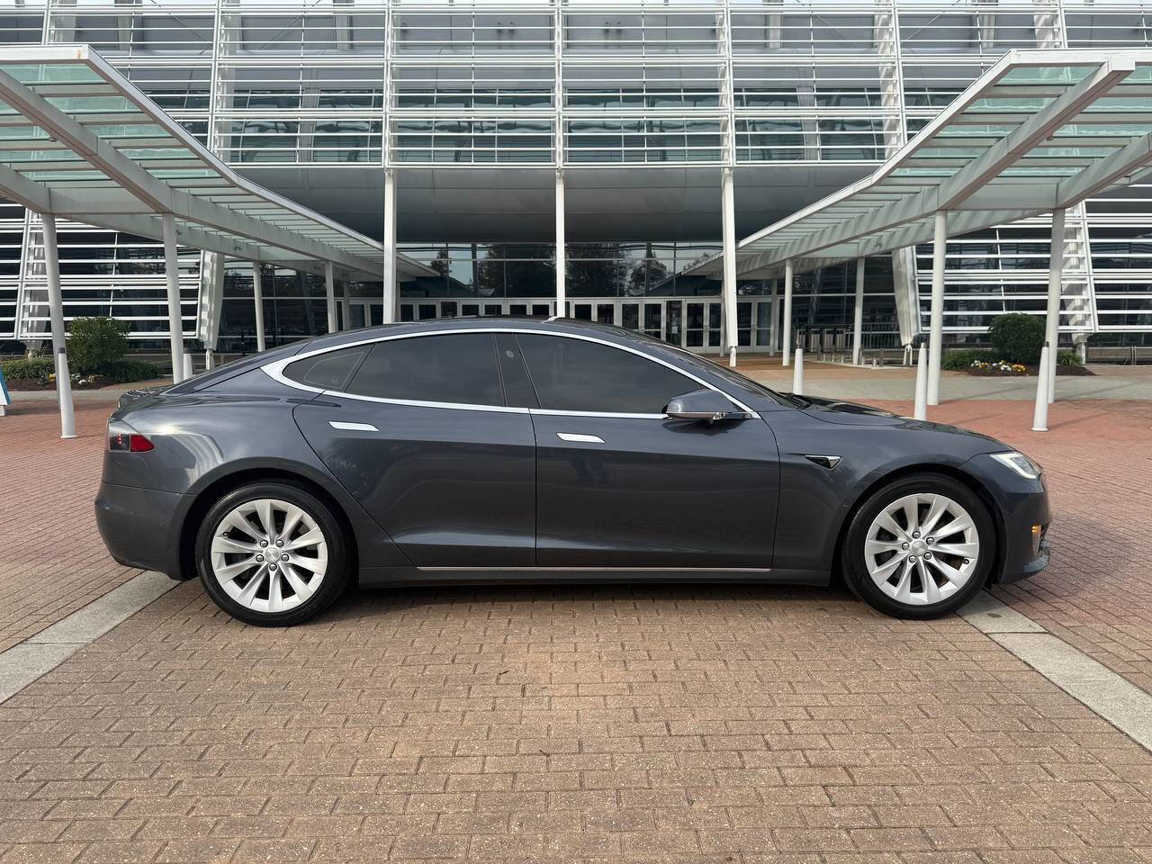 Used 2016 Tesla Model S 75 image 11