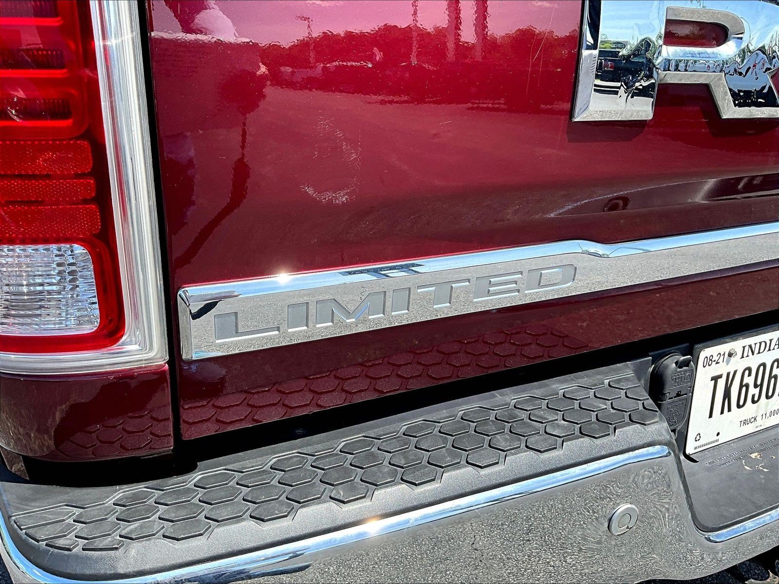 Used 2017 RAM 1500 Limited AWD/4WD image 23