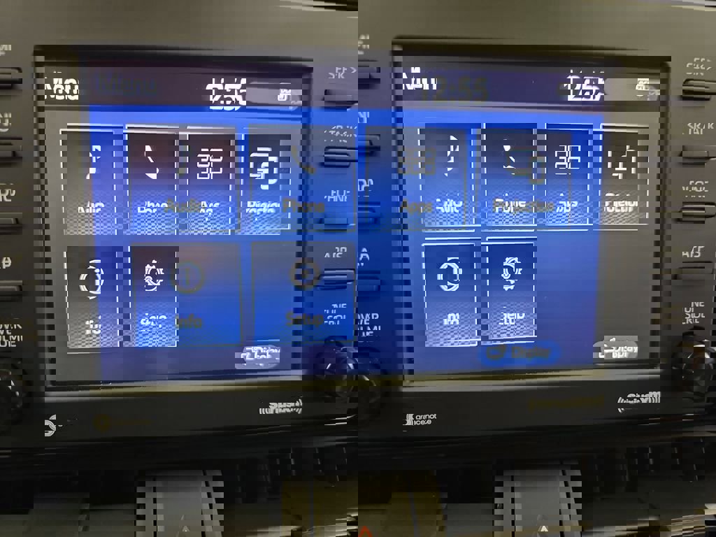 Used 2022 Toyota RAV4 LE image 23