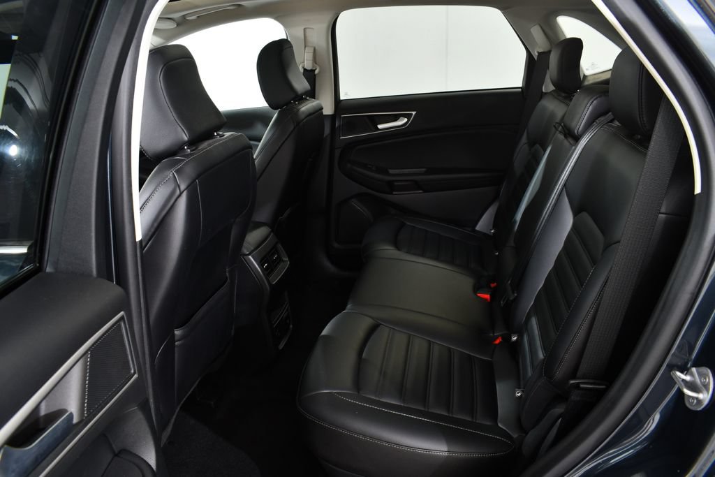 Used 2023 Ford Edge SEL w/ Convenience Package AWD/4WD image 16