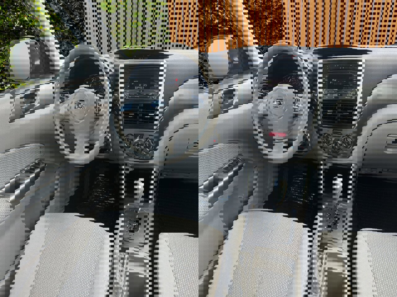 Used 2012 Subaru Forester 2.5X image 8