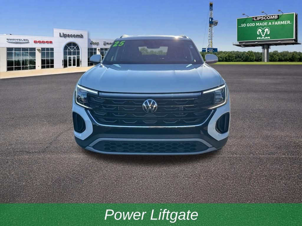 Used 2025 Volkswagen Atlas Cross Sport SE image 11