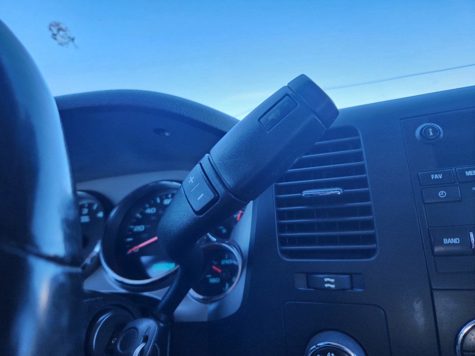 Used 2013 GMC Sierra 3500 SLE w/ SLE Preferred Package image 26