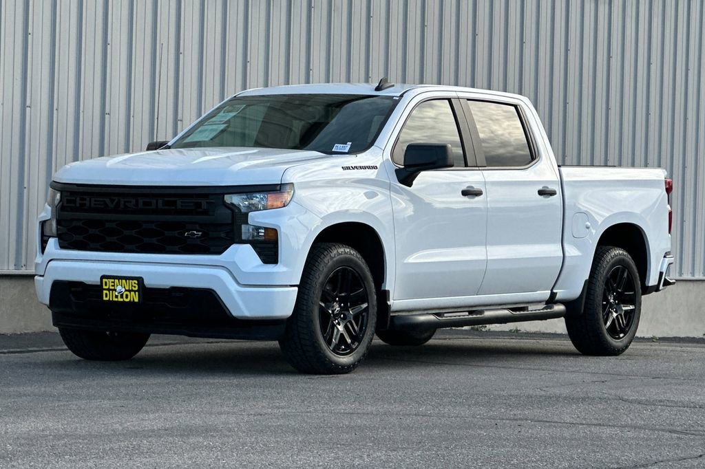 Used 2024 Chevrolet Silverado 1500 Custom w/ Turbomax Blackout Package image 8