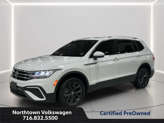 Certified 2024 Volkswagen Tiguan SE AWD/4WD image 1