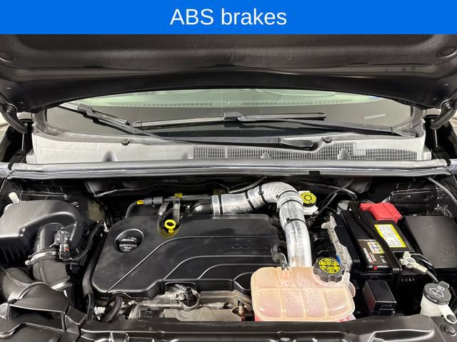 Used 2022 Chevrolet Trax LT w/ LT Convenience Package AWD/4WD image 22