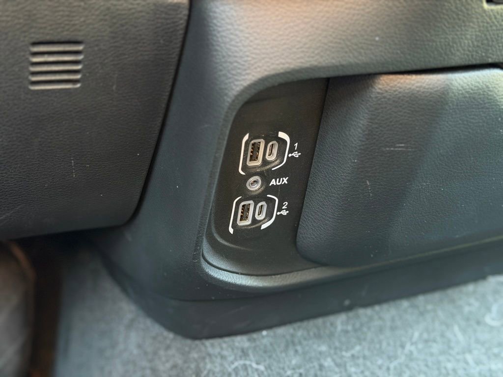 Used 2023 RAM 1500 Lone Star image 14