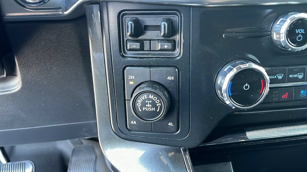 Used 2022 Ford F150 Lariat w/ Max Trailer Tow Package AWD/4WD image 16