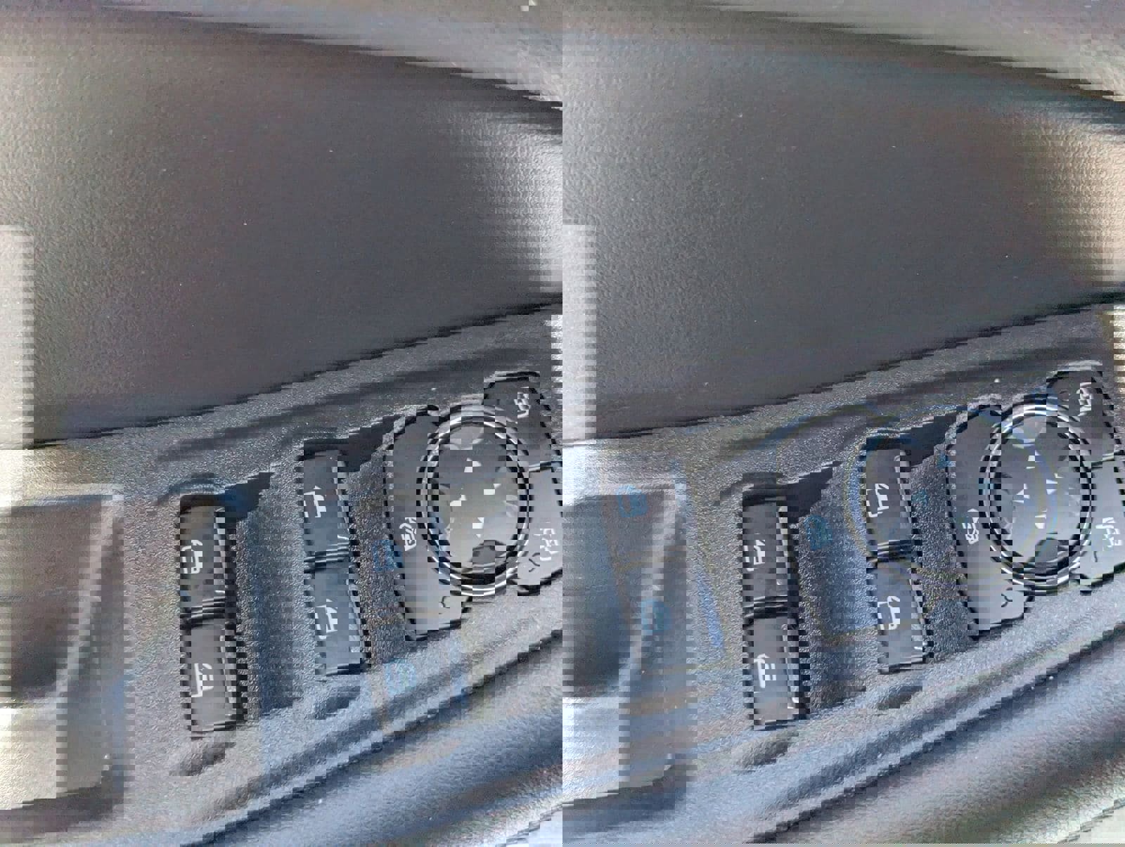 Certified 2023 Ford Edge SEL w/ Convenience Package AWD/4WD image 20