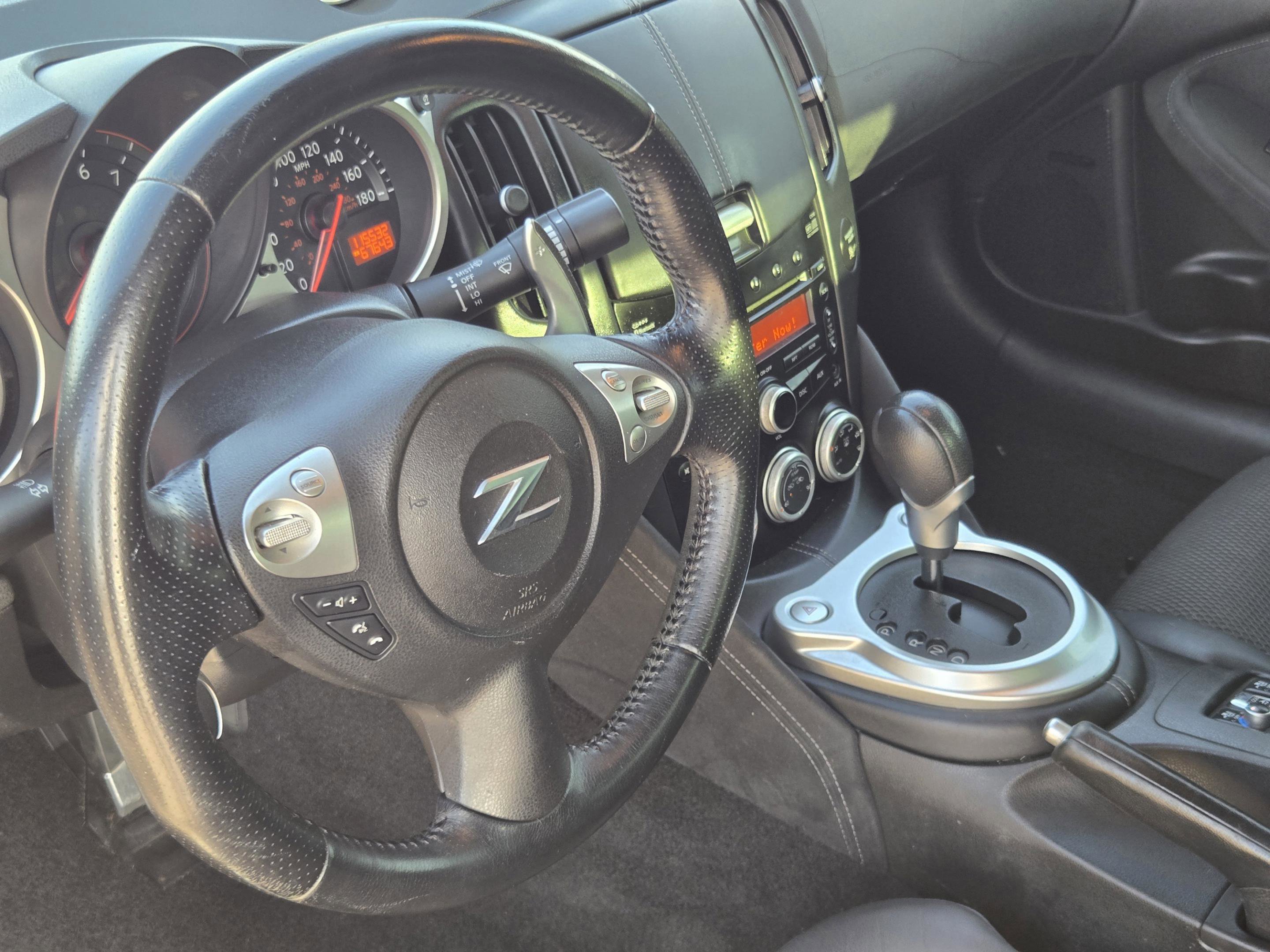 Used 2010 Nissan 370Z Touring RWD image 24