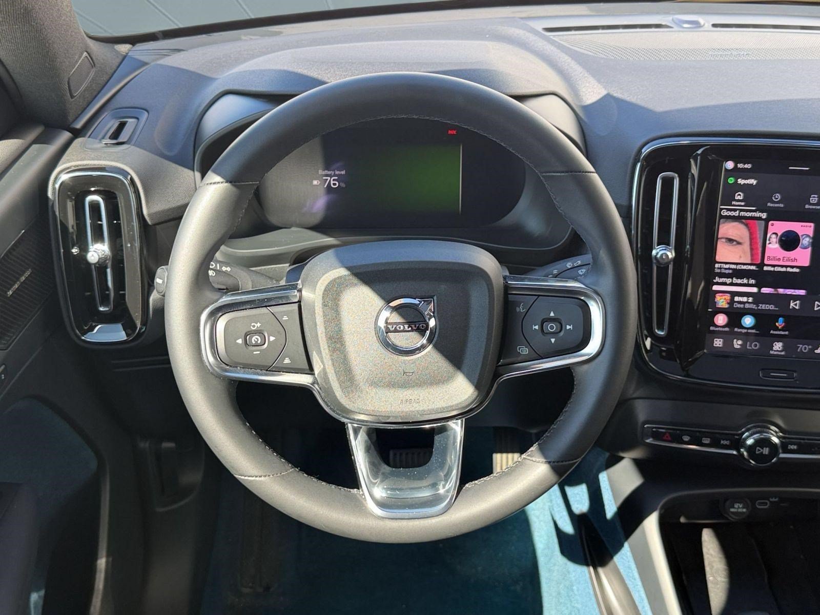 Used 2023 Volvo C40 P8 Recharge Ultimate AWD/4WD image 11