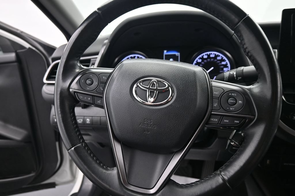 Used 2023 Toyota Camry SE FWD image 20