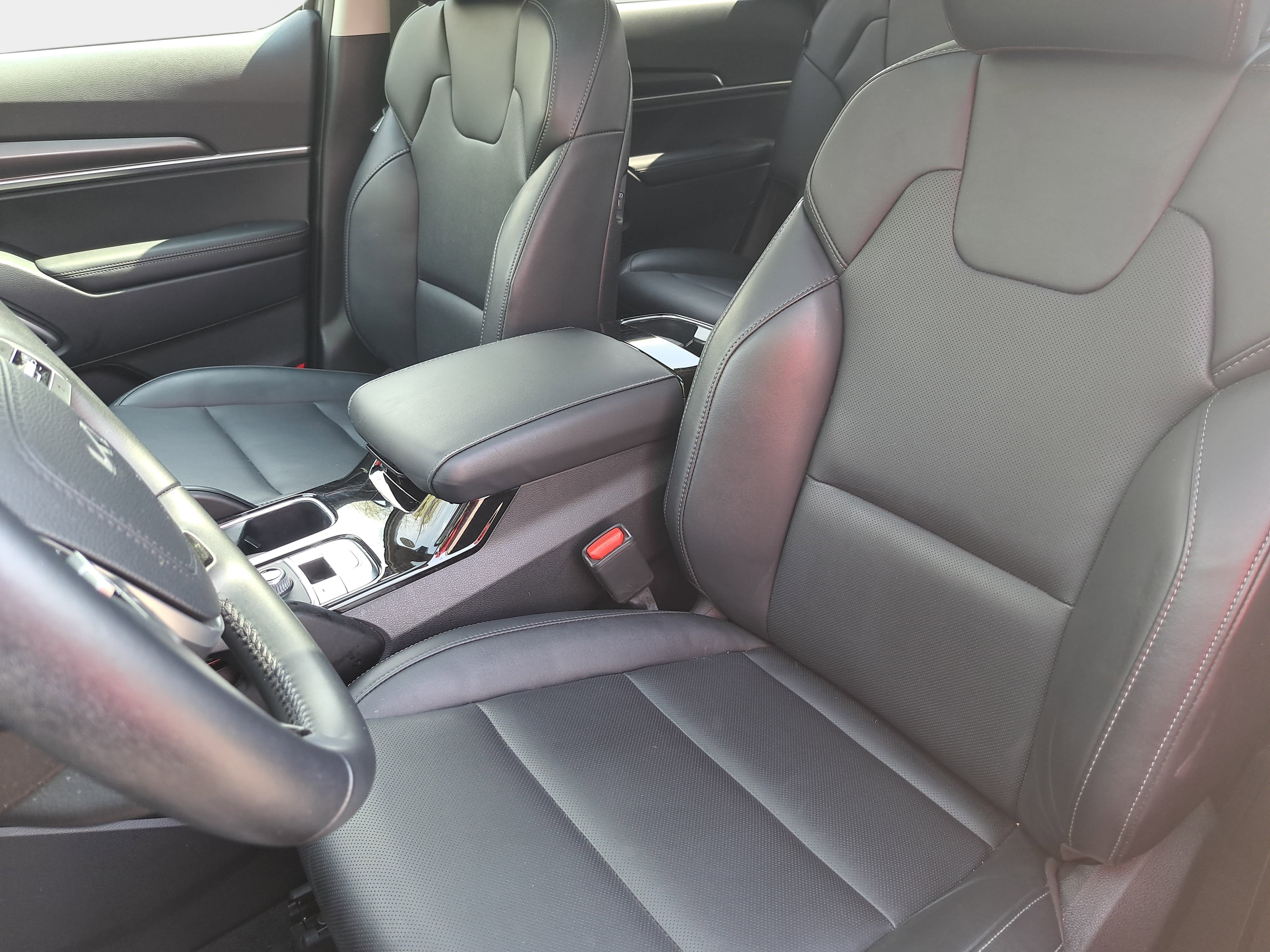 Used 2024 Kia Telluride S w/ S Sunroof Package image 15