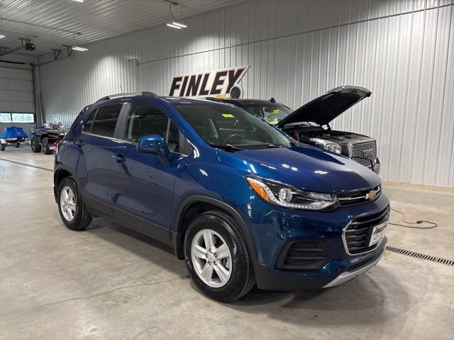 Used 2020 Chevrolet Trax LT w/ Driver Confidence Package AWD/4WD image 4