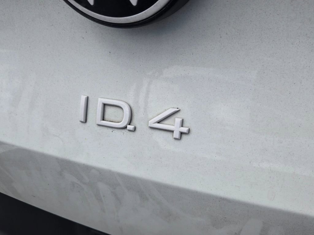 Used 2023 Volkswagen ID.4 2WD image 12