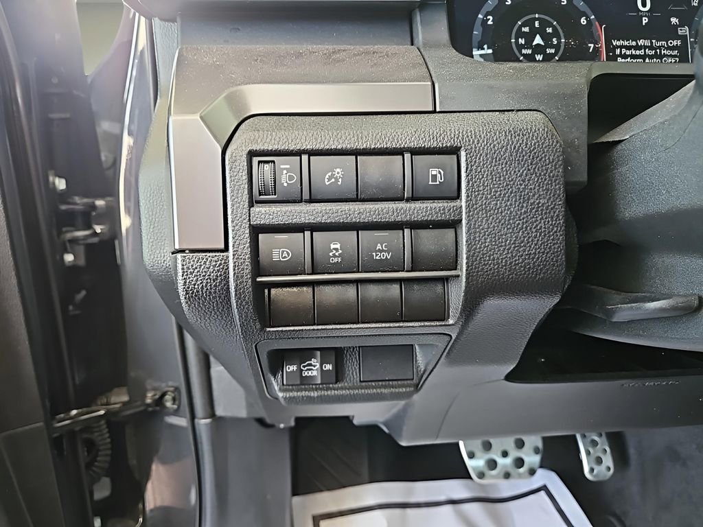 Used 2025 Toyota Tacoma TRD Sport image 28