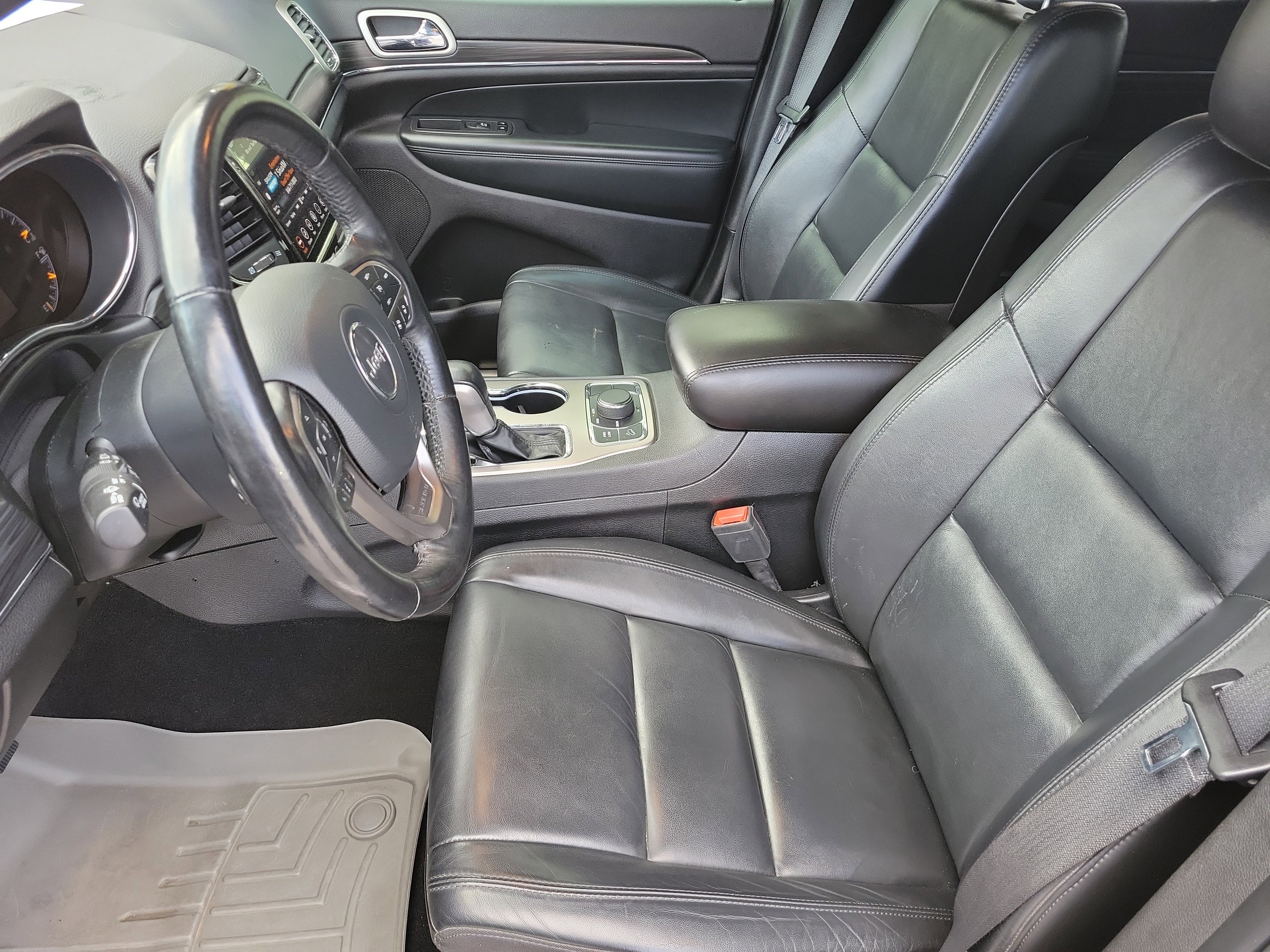 Used 2021 Jeep Grand Cherokee Limited AWD/4WD image 9