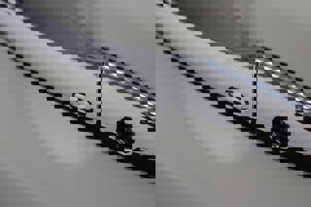 Used 2012 INFINITI M56 x w/ Deluxe Touring Pkg image 9