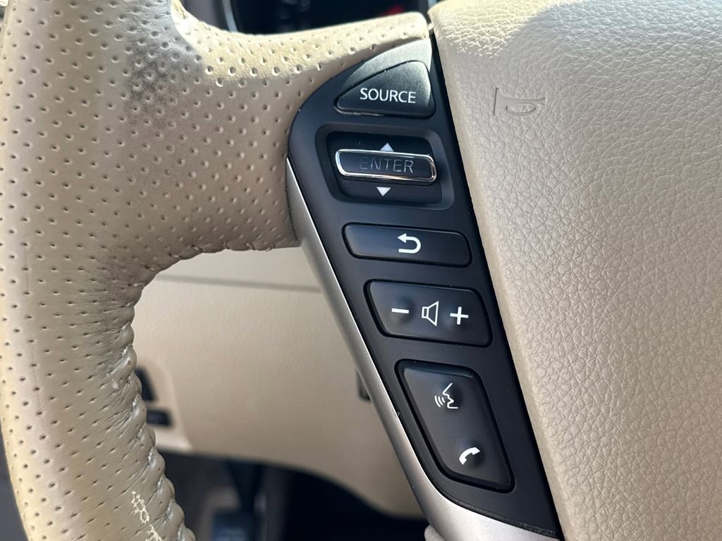 Used 2014 Nissan Murano LE w/ Platinum Edition Package image 36