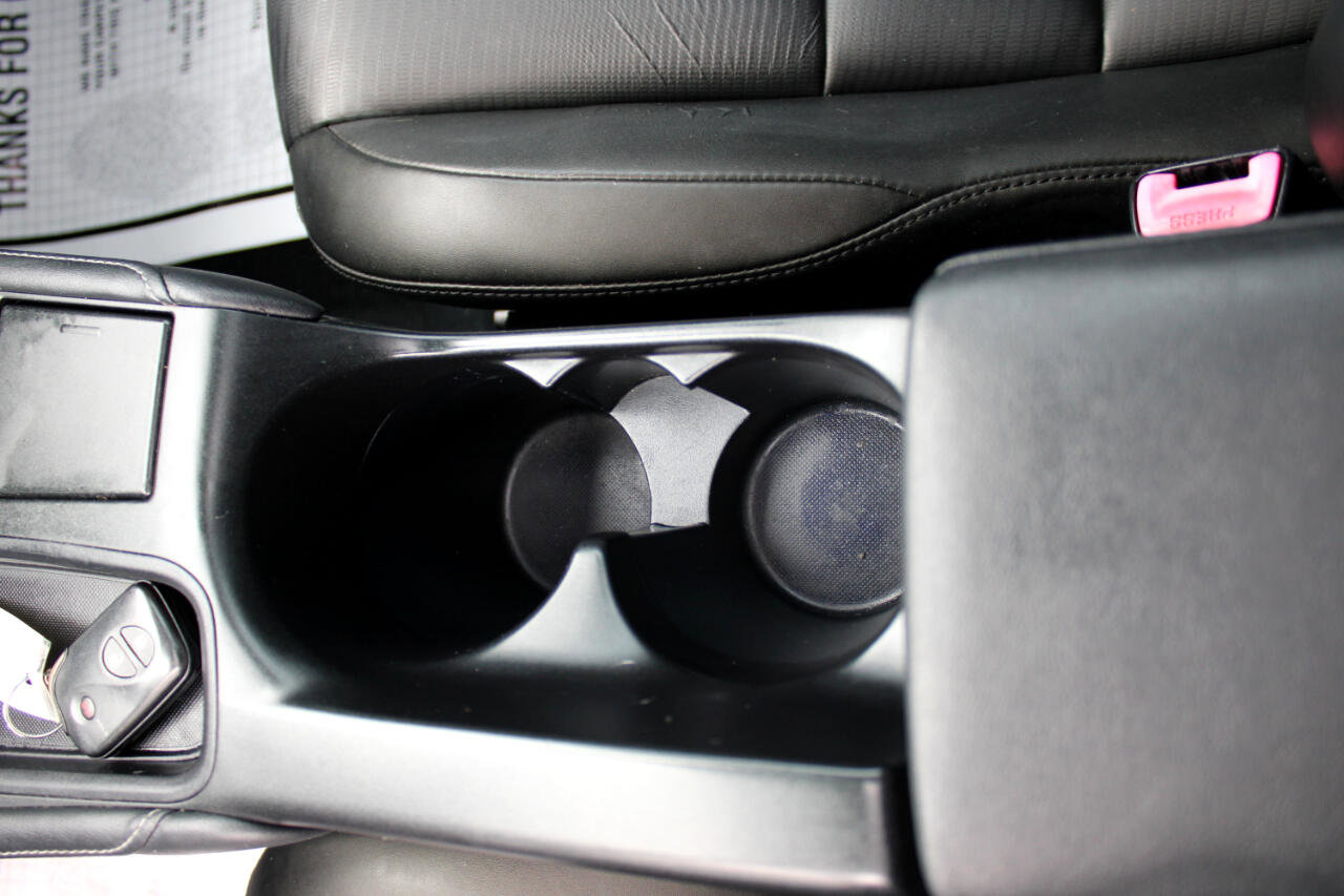 Used 2012 Lexus CT 200h Premium image 25