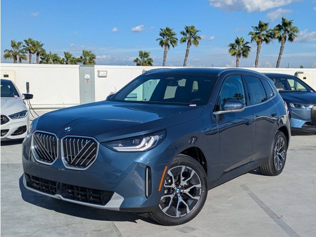 New 2026 BMW X3 xDrive30 w/ Premium Package