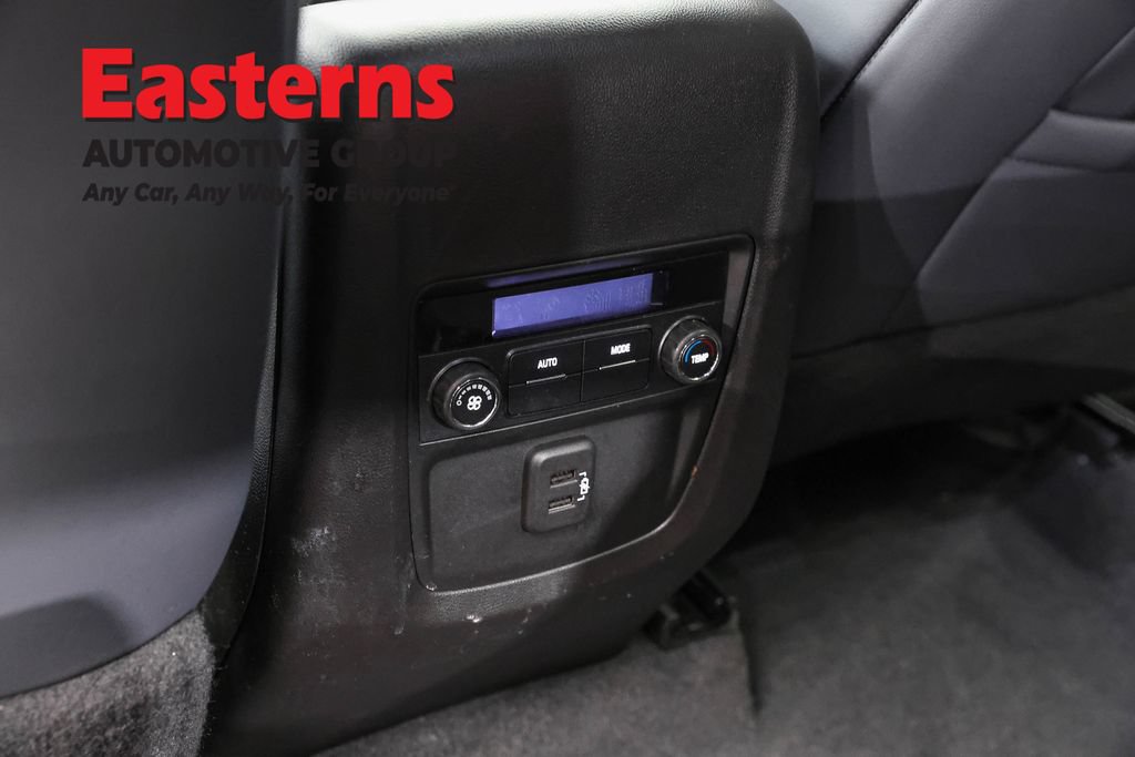Used 2023 Buick Enclave Essence FWD image 25
