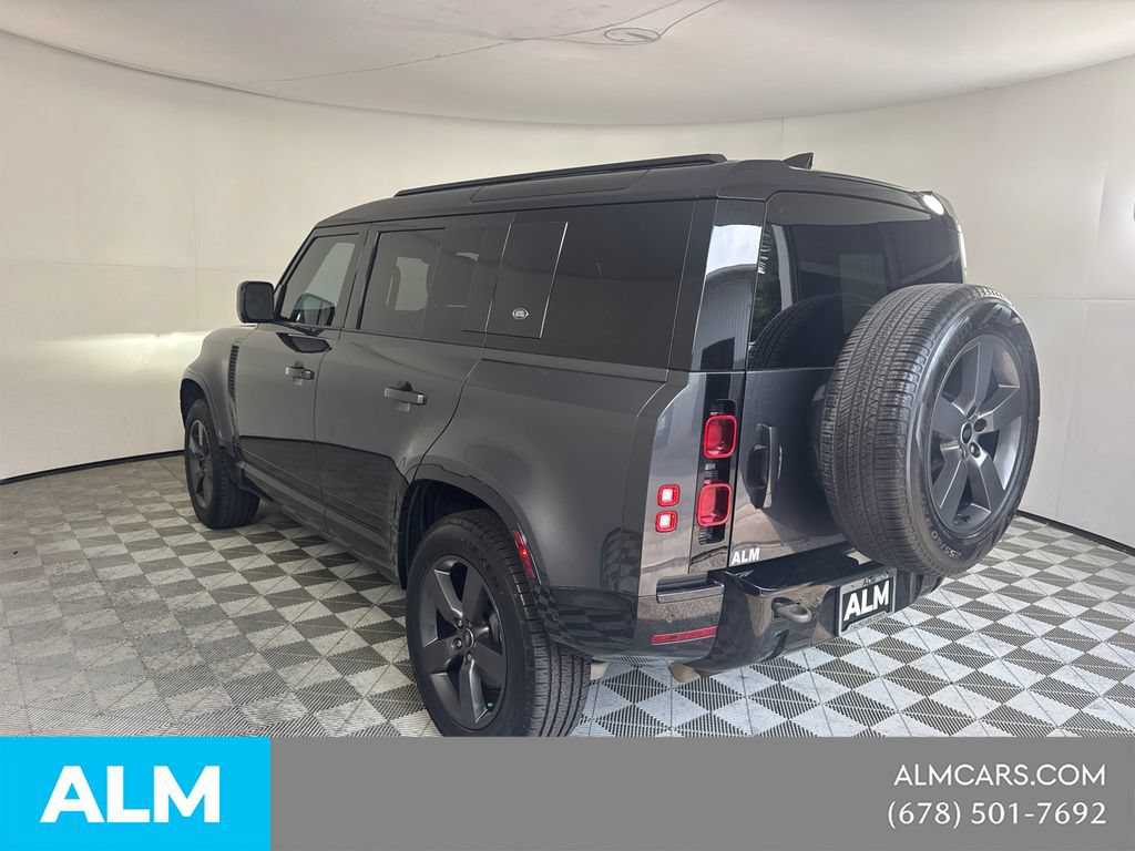 Used 2023 Land Rover Defender 110 X-Dynamic SE AWD/4WD image 8