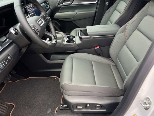 New 2026 GMC Terrain AT4 w/ Convenience Package III image 18