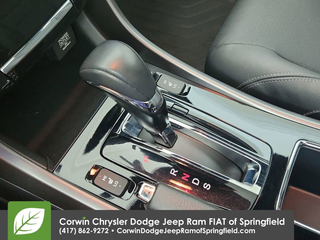 Used 2017 Honda Accord EX-L image 28