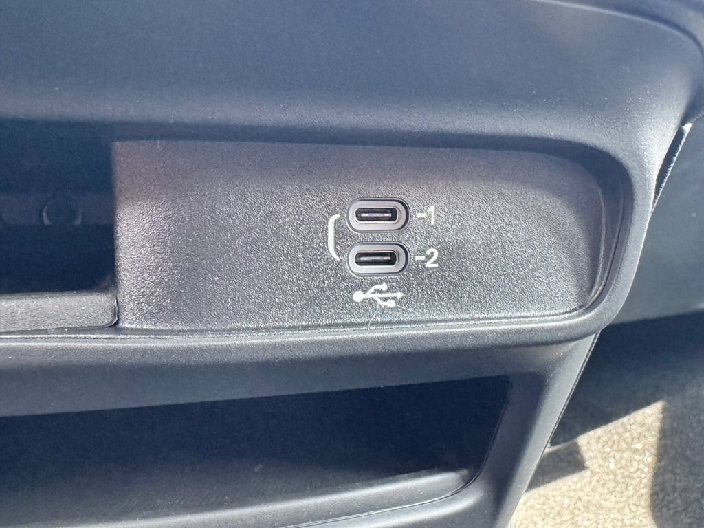 New 2027 Chrysler Pacifica Select FWD image 21