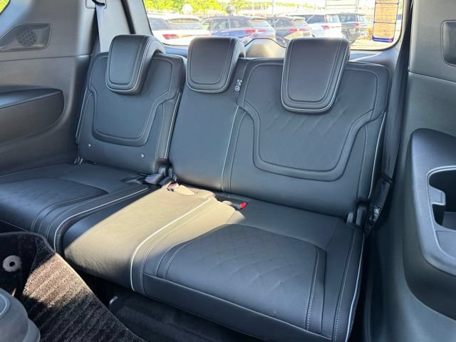 New 2026 INFINITI QX80 Autograph w/ Premium Cargo Package AWD/4WD image 16
