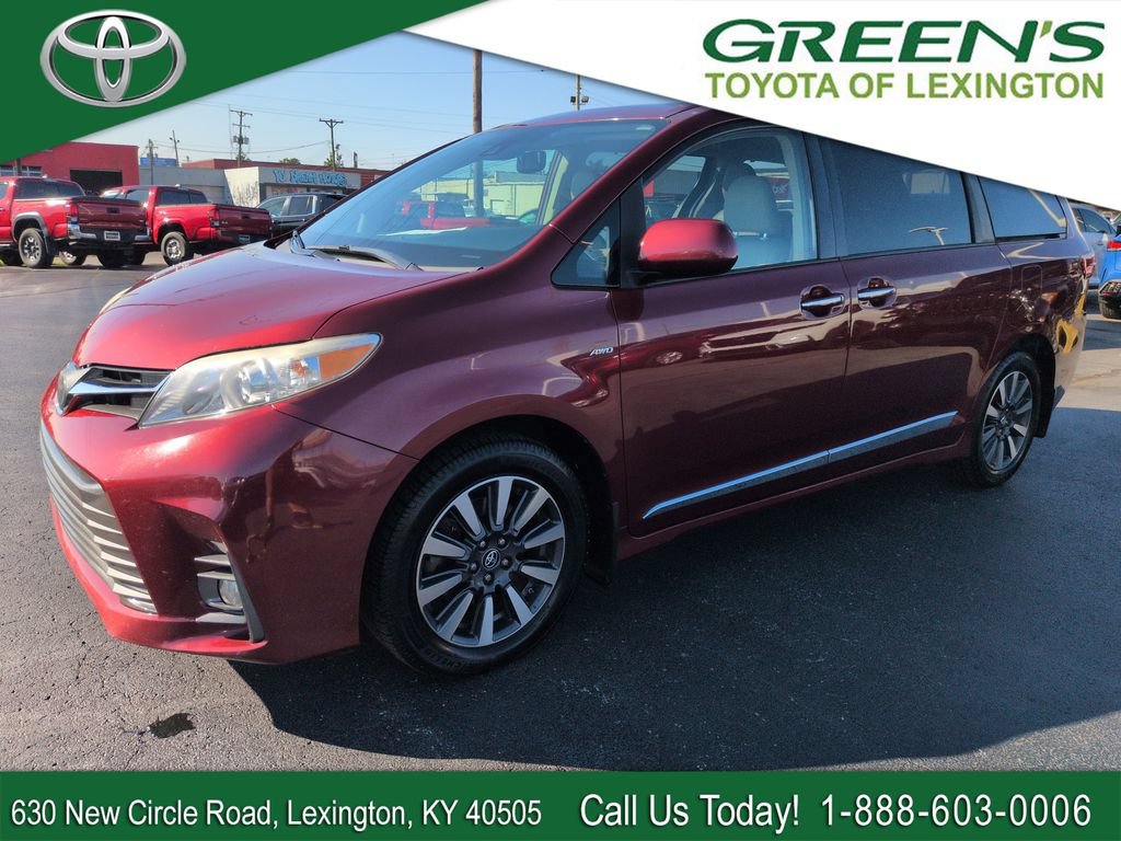 Used 2018 Toyota Sienna XLE w/ XLE Navigation Package