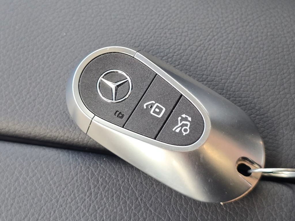 Certified 2026 Mercedes-Benz GLC 300 4MATIC image 34