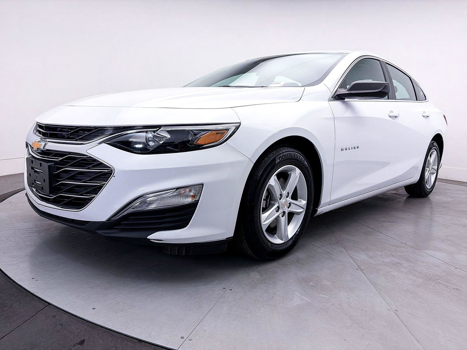 Used 2024 Chevrolet Malibu LS FWD image 12