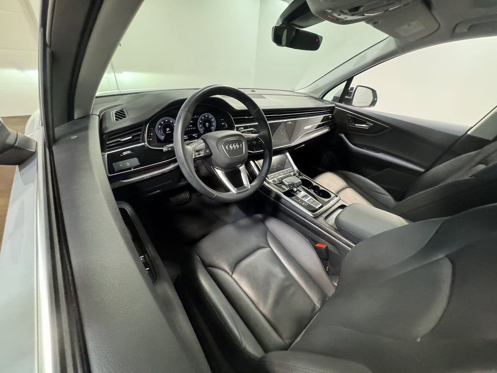 Used 2022 Audi Q7 3.0T Premium Plus w/ Premium Plus Package AWD/4WD image 60