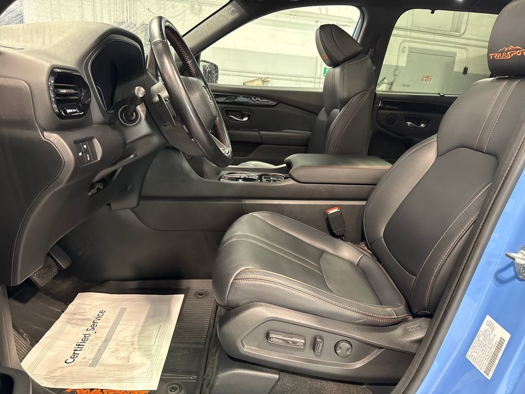 Used 2023 Honda Pilot TrailSport image 27