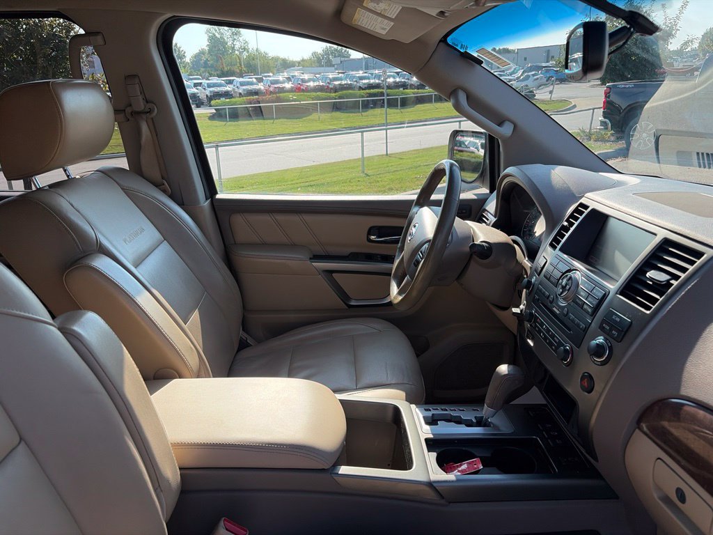 Used 2015 Nissan Armada Platinum AWD/4WD image 30