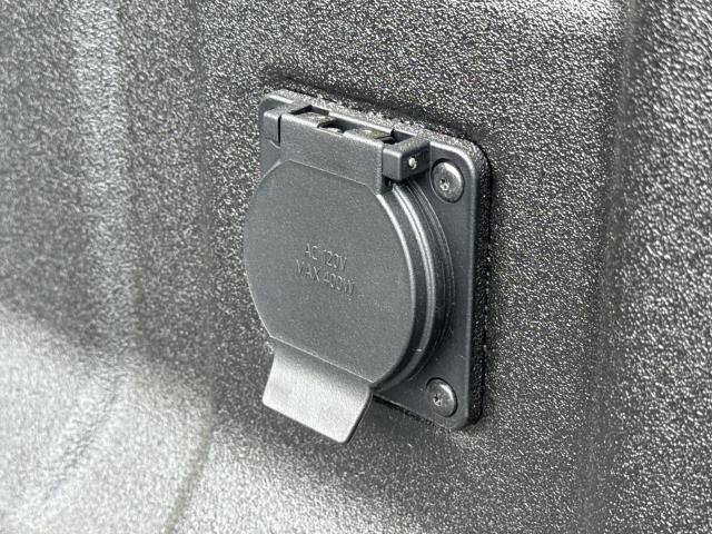 New 2026 GMC Canyon AT4X w/ LPO, Black Badging Package AWD/4WD image 29