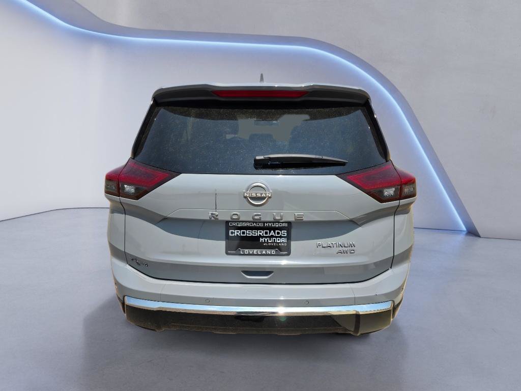Used 2024 Nissan Rogue Platinum w/ Platinum Premium Package AWD/4WD image 4