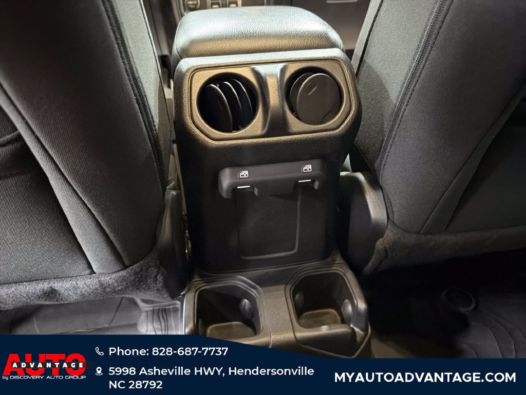 Used 2019 Jeep Wrangler Unlimited Sport S AWD/4WD image 28