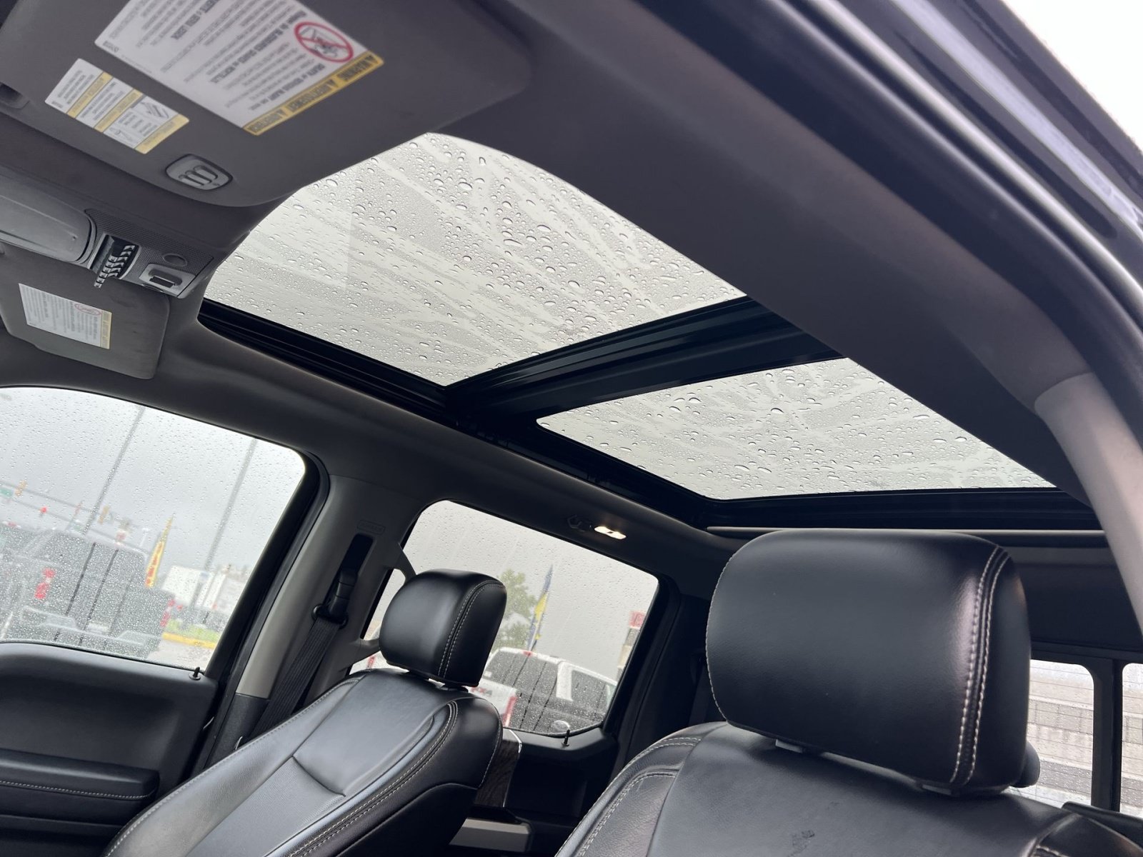 Used 2019 Ford F350 Lariat w/ Lariat Ultimate Package AWD/4WD image 24