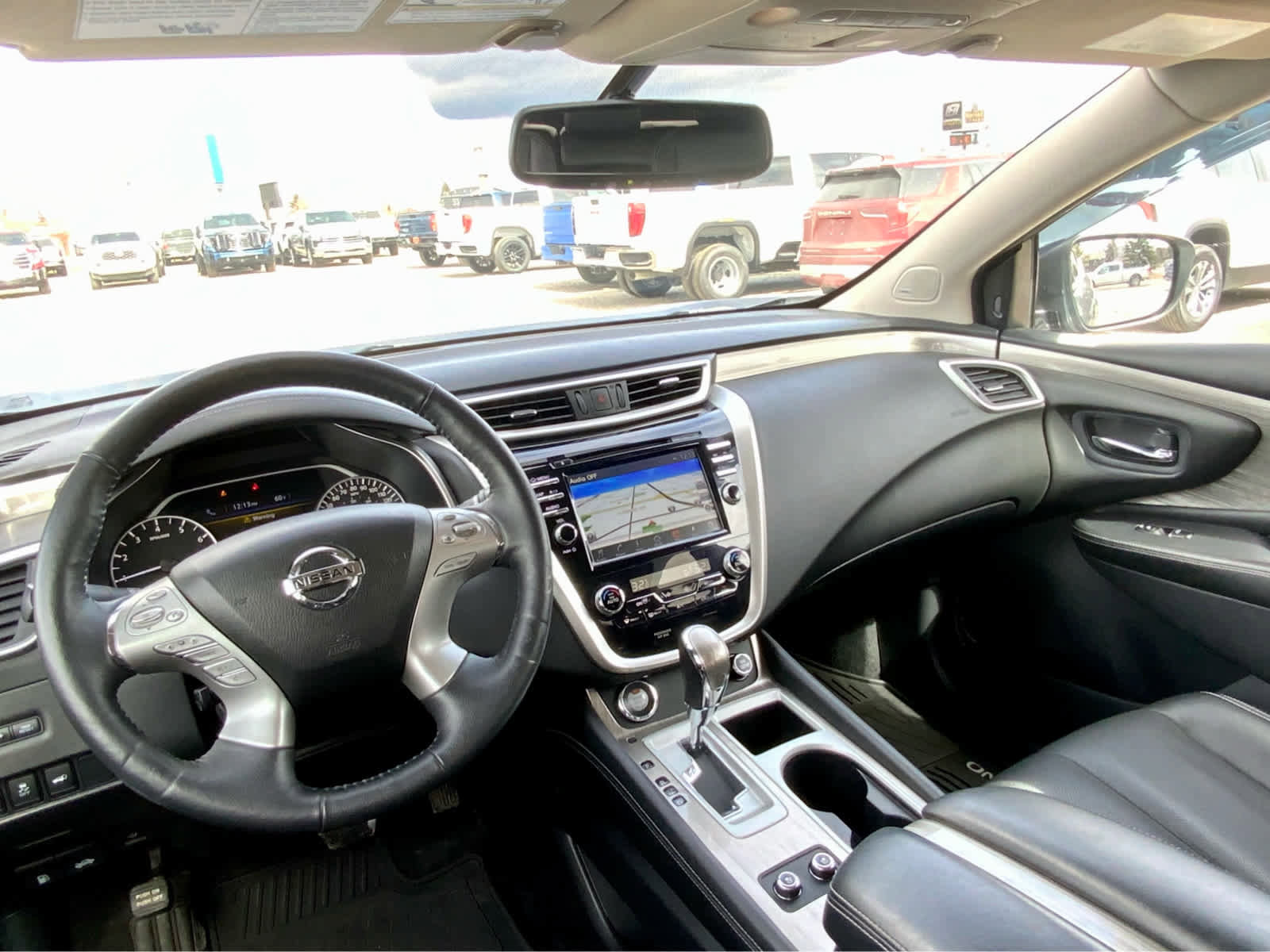 Used 2018 Nissan Murano SV image 34