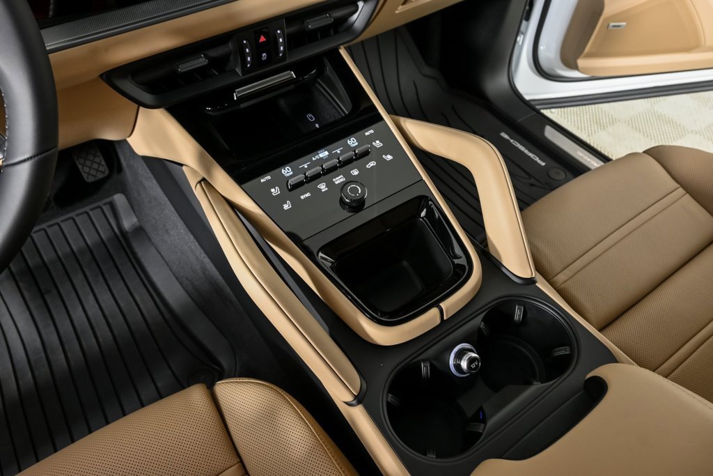 New 2026 Porsche Cayenne E-Hybrid image 18