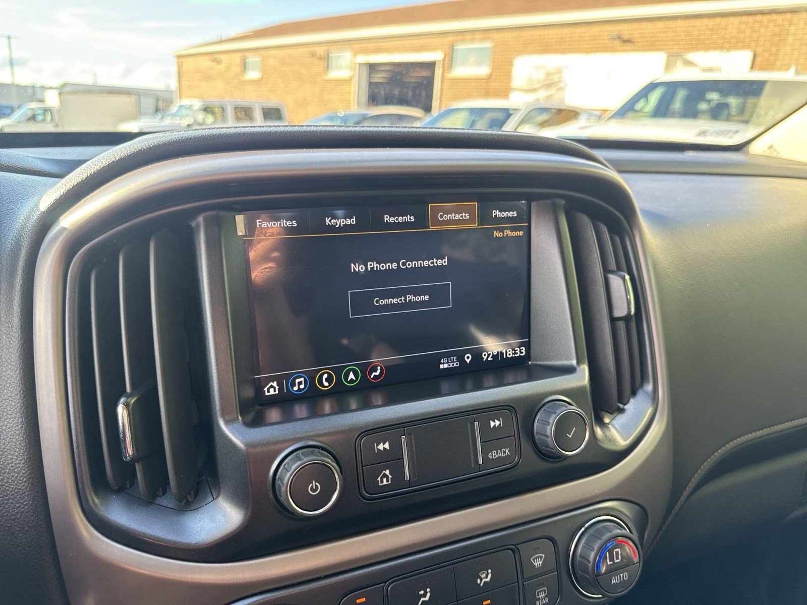 Used 2022 GMC Canyon AT4 w/ Trailering Package AWD/4WD image 16