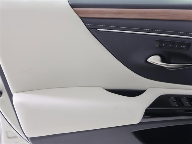 New 2025 Lexus ES 350 350 image 11