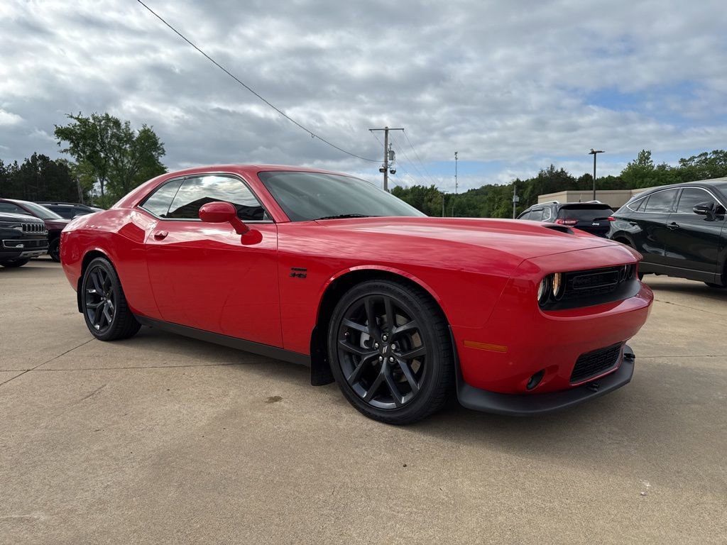 Certified 2023 Dodge Challenger R/T w/ Plus Package image 3